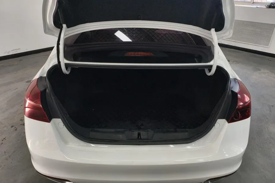 2020 Geely Emgrand 1.5L 109HP L4 5MT,autocango,china used car exporter,china ev exporter,chinese used car exporter,chinese used ev exporter