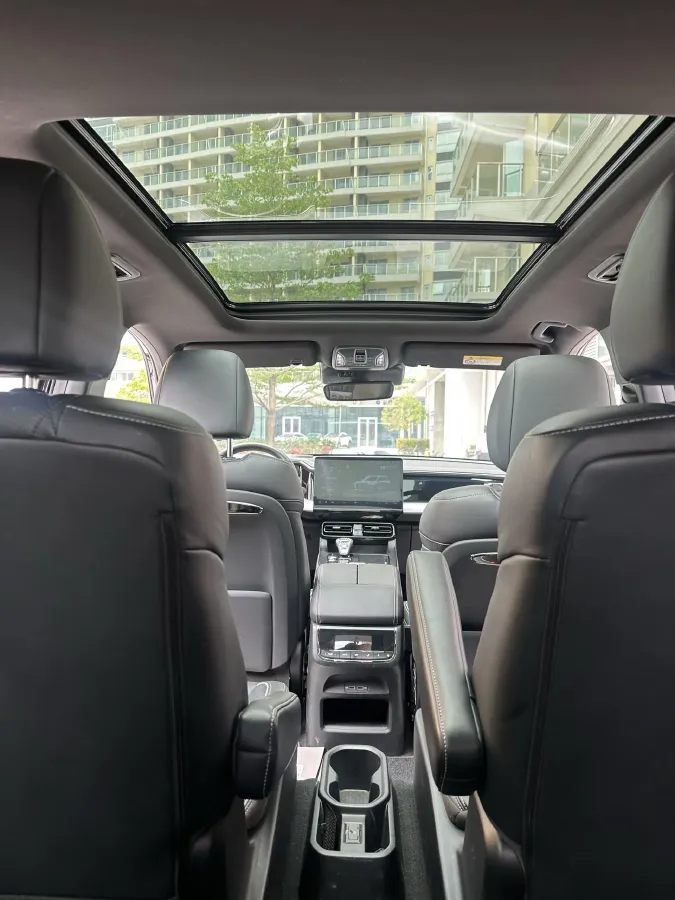 2022 GAC Trumpchi GS8 2.0T 190HP L4 E-CVT Hybrid,autocango,china used car exporter,china ev exporter,chinese used car exporter,chinese used ev exporter