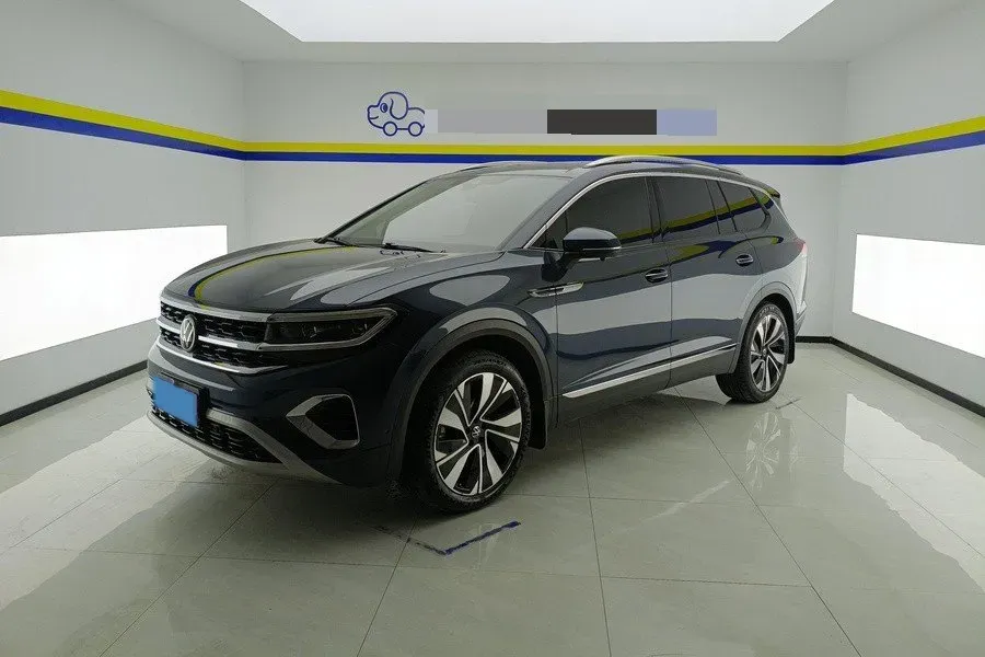 2021 Volkswagen Talagon 2.0T 220HP L4 7DCT,autocango,china used car exporter,china ev exporter,chinese used car exporter,chinese used ev exporter