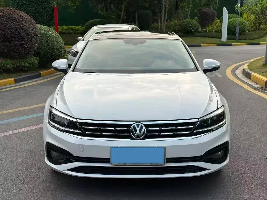 2019 Volkswagen Tayron 2.0T 186HP L4 7DCT,autocango,china used car exporter,china ev exporter,chinese used car exporter,chinese used ev exporter