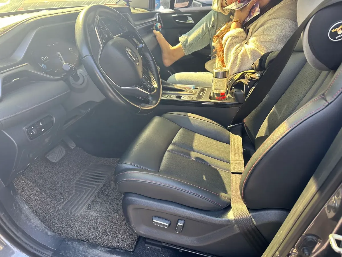 2021 GAC Trumpchi GS4 1.5T 169HP L4 6AT,autocango,china used car exporter,china ev exporter,chinese used car exporter,chinese used ev exporter