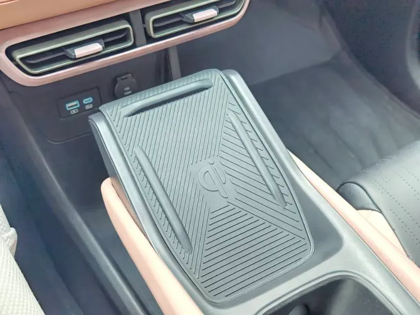 2024 BYD Seagull BEV 30.08KWH,autocango,china used car exporter,china ev exporter,chinese used car exporter,chinese used ev exporter