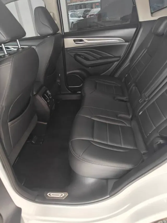 2019 Haval F7 1.5T 169HP L4 7DCT,autocango,china used car exporter,china ev exporter,chinese used car exporter,chinese used ev exporter