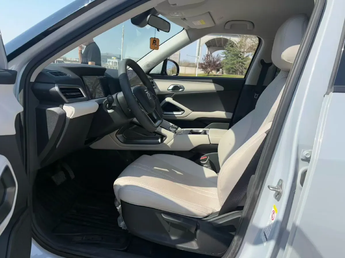 2024 BYD YuanUP BEV 45.12KWH,autocango,china used car exporter,china ev exporter,chinese used car exporter,chinese used ev exporter