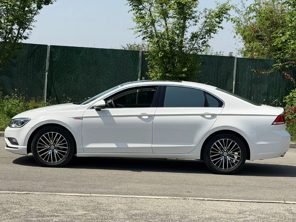 2018 Volkswagen Lamando 1.8T 180HP L4 7DCT,autocango,china used car exporter,china ev exporter,chinese used car exporter,chinese used ev exporter