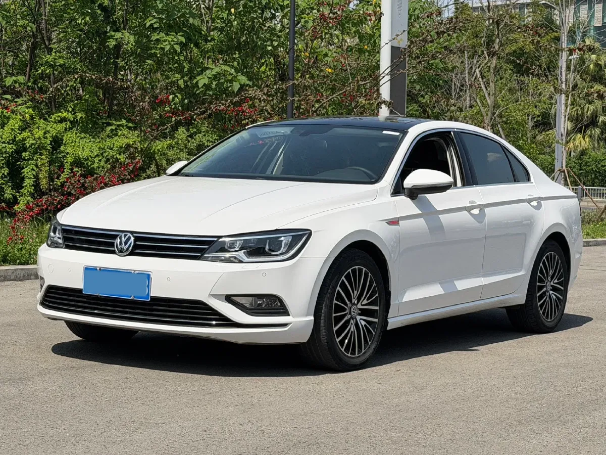 2018 Volkswagen Lamando 1.8T 180HP L4 7DCT,autocango,china used car exporter,china ev exporter,chinese used car exporter,chinese used ev exporter