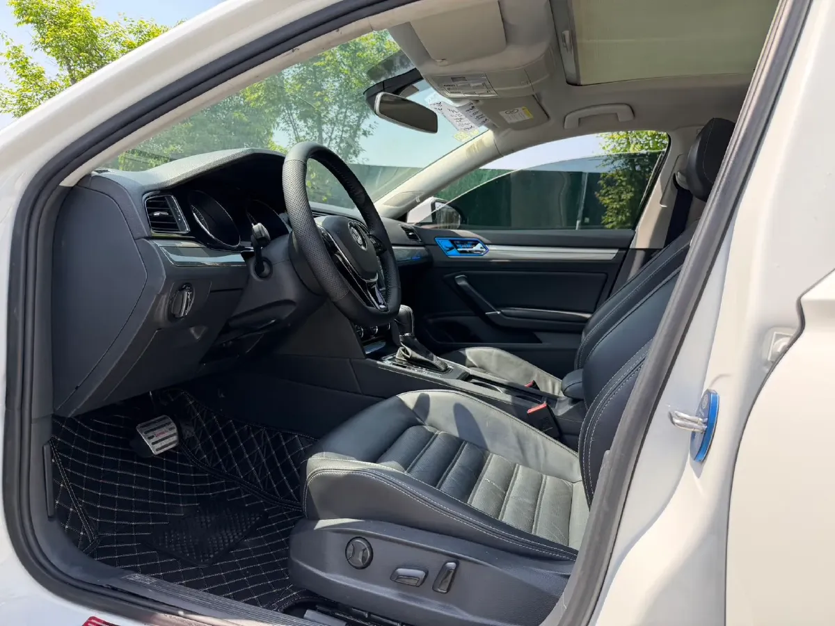 2018 Volkswagen Lamando 1.8T 180HP L4 7DCT,autocango,china used car exporter,china ev exporter,chinese used car exporter,chinese used ev exporter