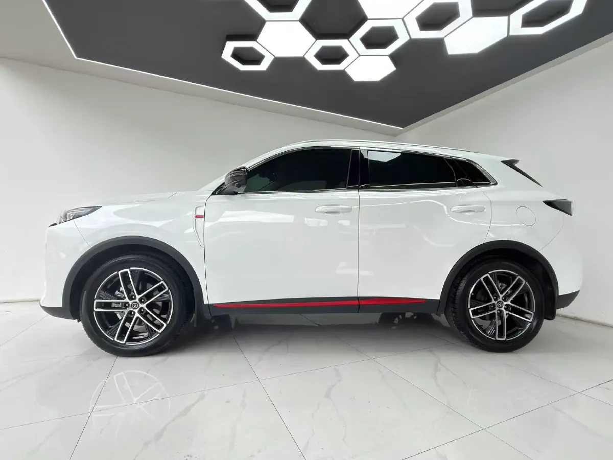 2022 ChangAn CS55 Plus 1.5T 188HP L4 7DCT,autocango,china used car exporter,china ev exporter,chinese used car exporter,chinese used ev exporter