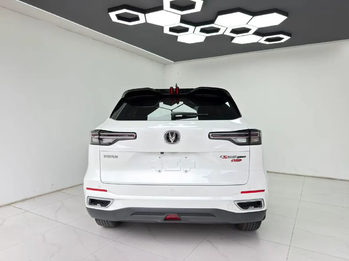 2022 ChangAn CS55 Plus 1.5T 188HP L4 7DCT,autocango,china used car exporter,china ev exporter,chinese used car exporter,chinese used ev exporter