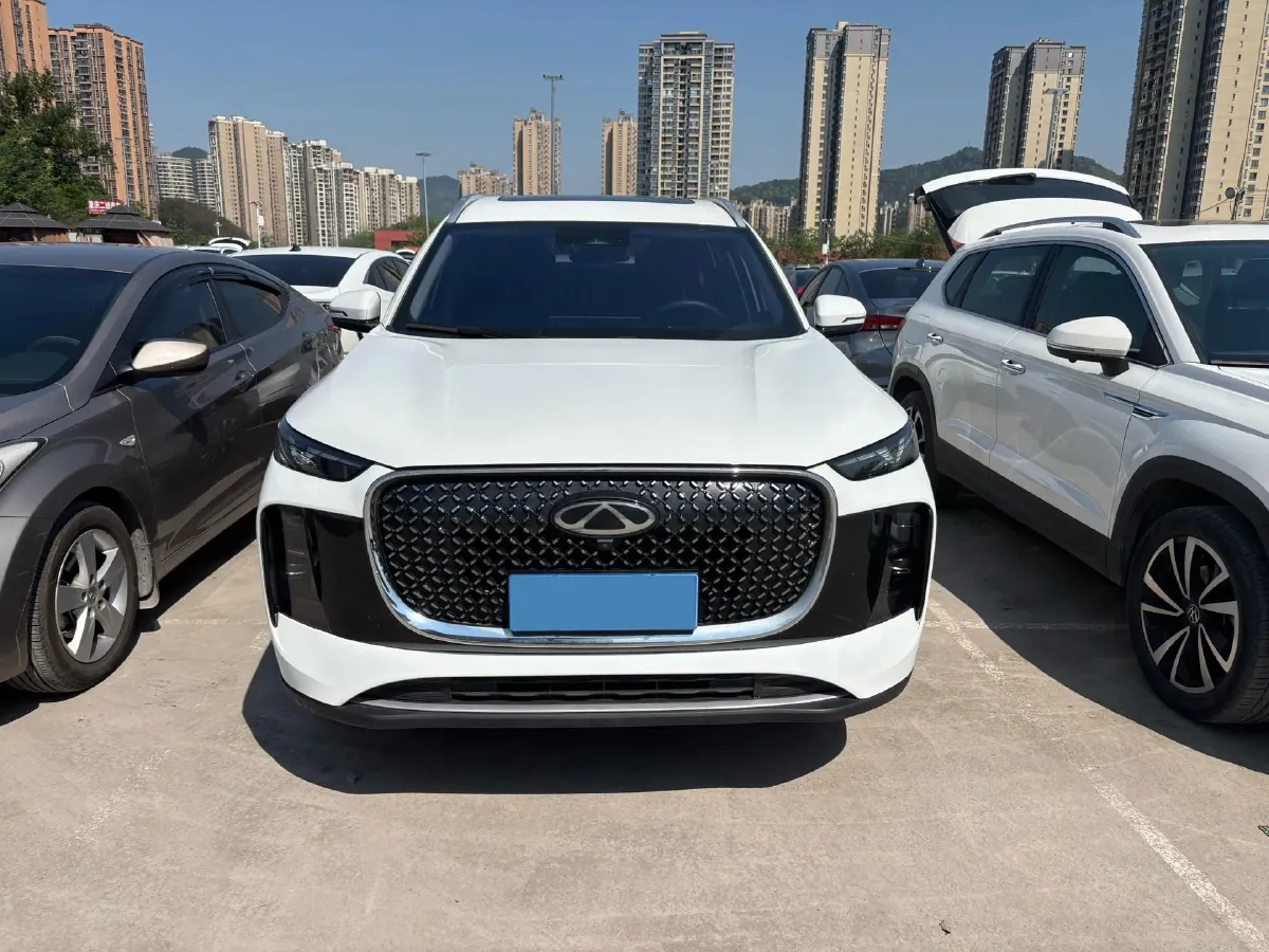 2023 Chery Tiggo 8 Plus 1.6T 197HP L4 7DCT,autocango,china used car exporter,china ev exporter,chinese used car exporter,chinese used ev exporter