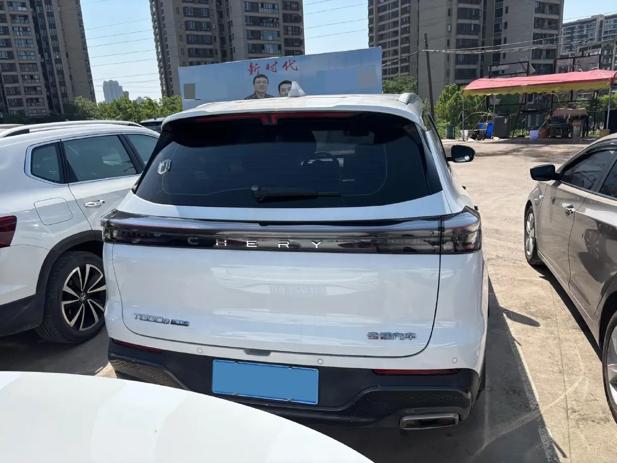 2023 Chery Tiggo 8 Plus 1.6T 197HP L4 7DCT,autocango,china used car exporter,china ev exporter,chinese used car exporter,chinese used ev exporter