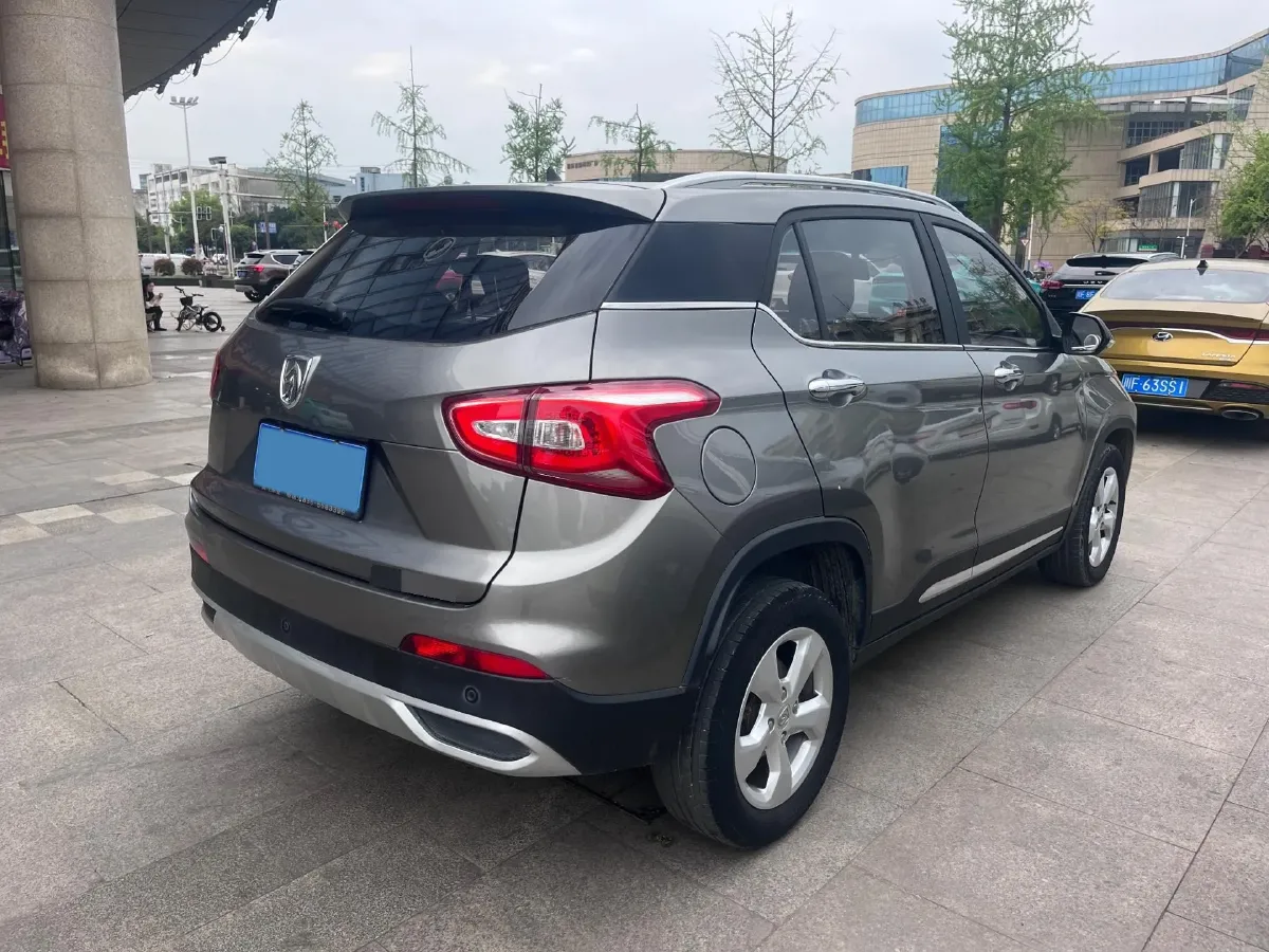 2017 BaoJun 510 1.5L 112HP L4 6MT,autocango,china used car exporter,china ev exporter,chinese used car exporter,chinese used ev exporter