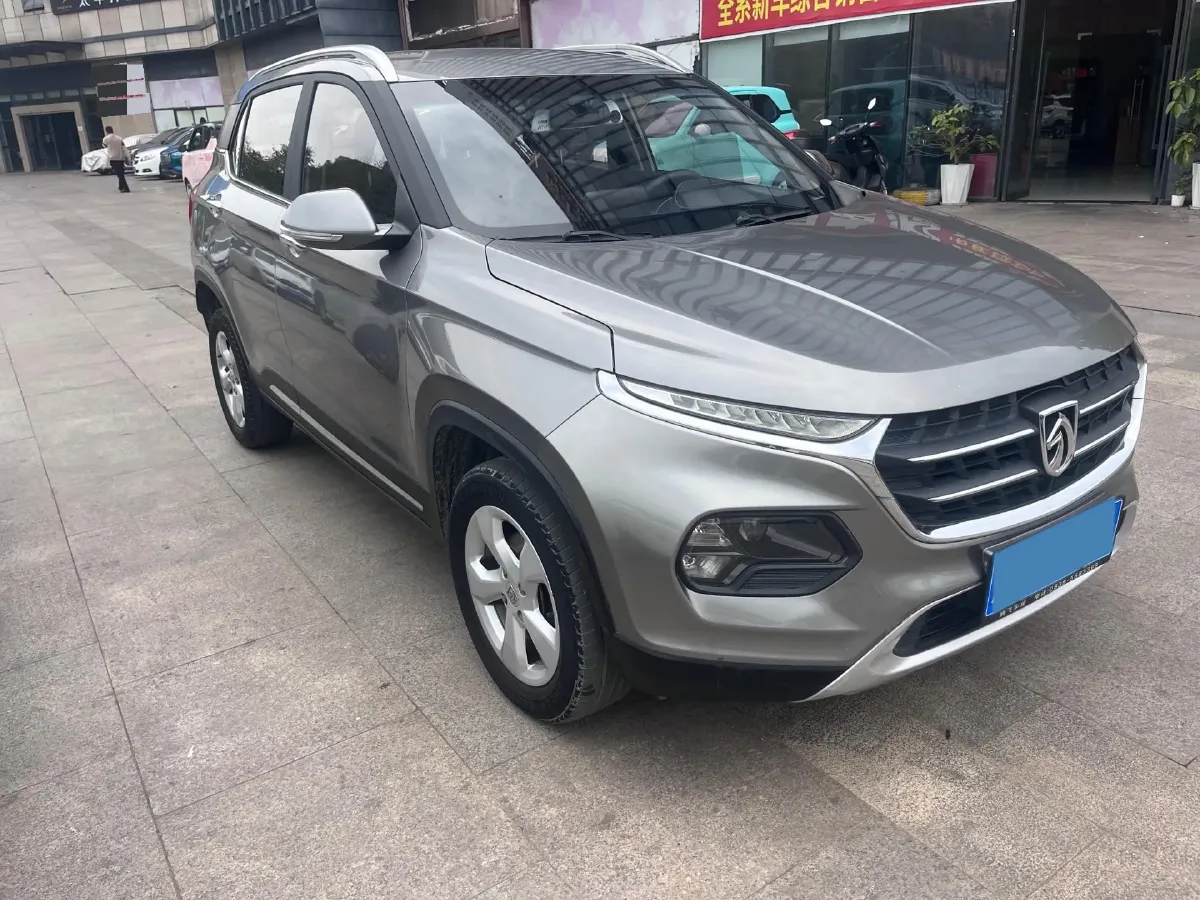2017 BaoJun 510 1.5L 112HP L4 6MT,autocango,china used car exporter,china ev exporter,chinese used car exporter,chinese used ev exporter