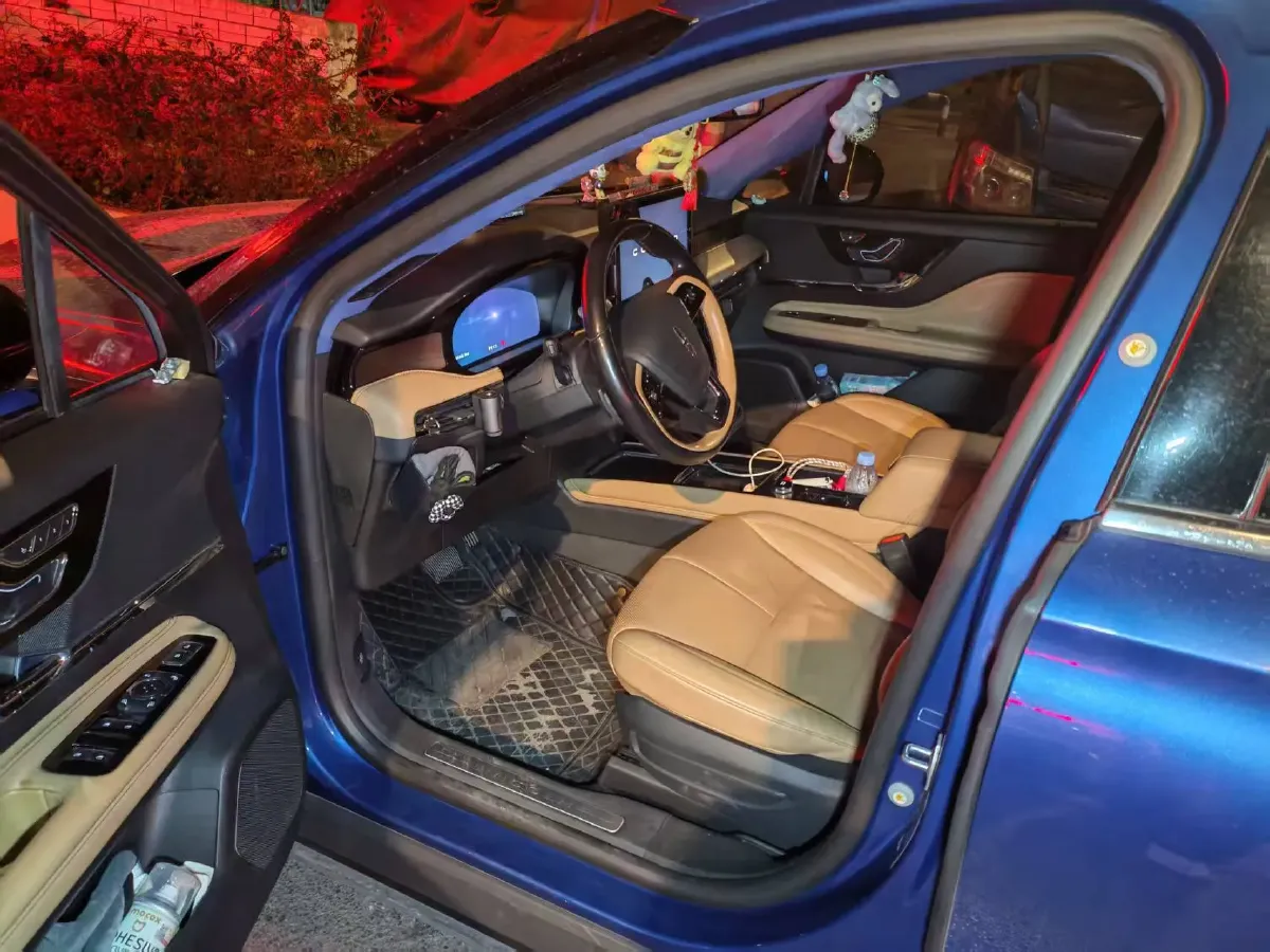 2021 Lincoln Corsair 2.0T 245HP L4 8AT,autocango,china used car exporter,china ev exporter,chinese used car exporter,chinese used ev exporter