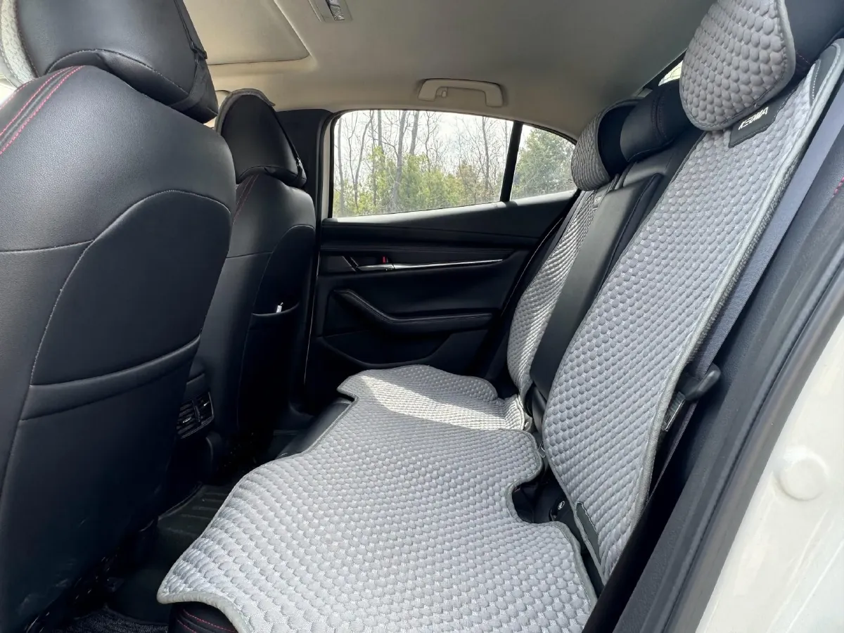 2020 Mazda 3 Axela 2.0L 158HP L4 6AT,autocango,china used car exporter,china ev exporter,chinese used car exporter,chinese used ev exporter