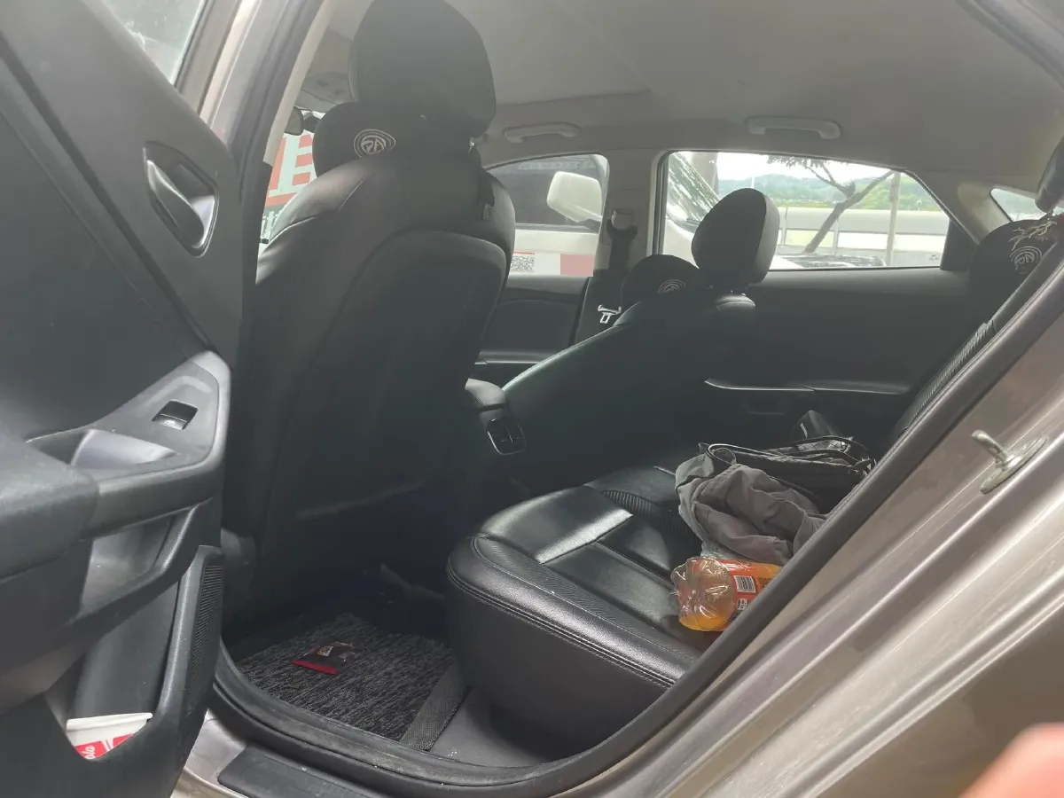 2019 Hyundai La Festa 1.6T 204HP L4 7DCT,autocango,china used car exporter,china ev exporter,chinese used car exporter,chinese used ev exporter