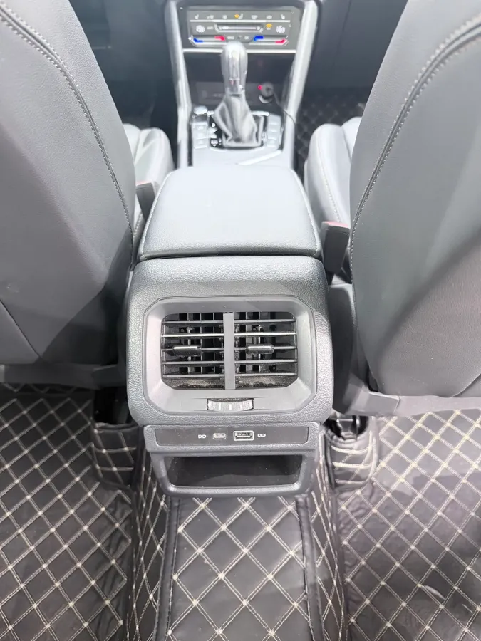 2022 Volkswagen Tharu 1.4T 150HP L4 7DCT,autocango,china used car exporter,china ev exporter,chinese used car exporter,chinese used ev exporter