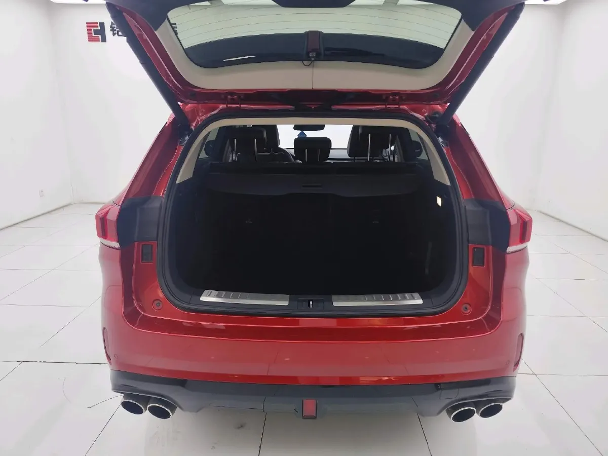 2018 WEY VV6 2.0T 197HP L4 7DCT,autocango,china used car exporter,china ev exporter,chinese used car exporter,chinese used ev exporter