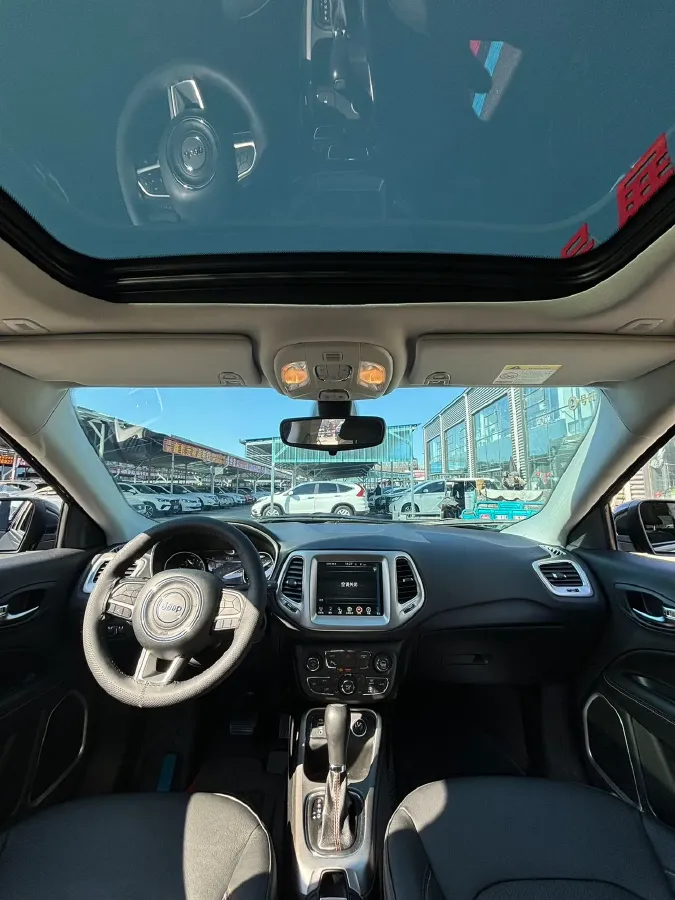 2017 Jeep Compass 1.4T 165HP L4 7DCT,autocango,china used car exporter,china ev exporter,chinese used car exporter,chinese used ev exporter