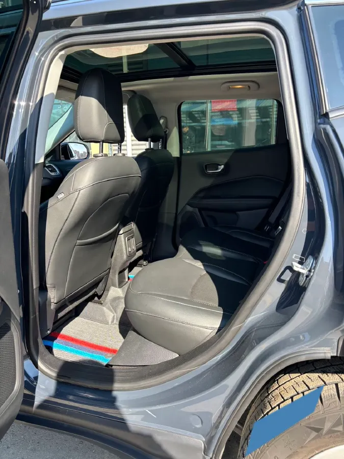 2017 Jeep Compass 1.4T 165HP L4 7DCT,autocango,china used car exporter,china ev exporter,chinese used car exporter,chinese used ev exporter