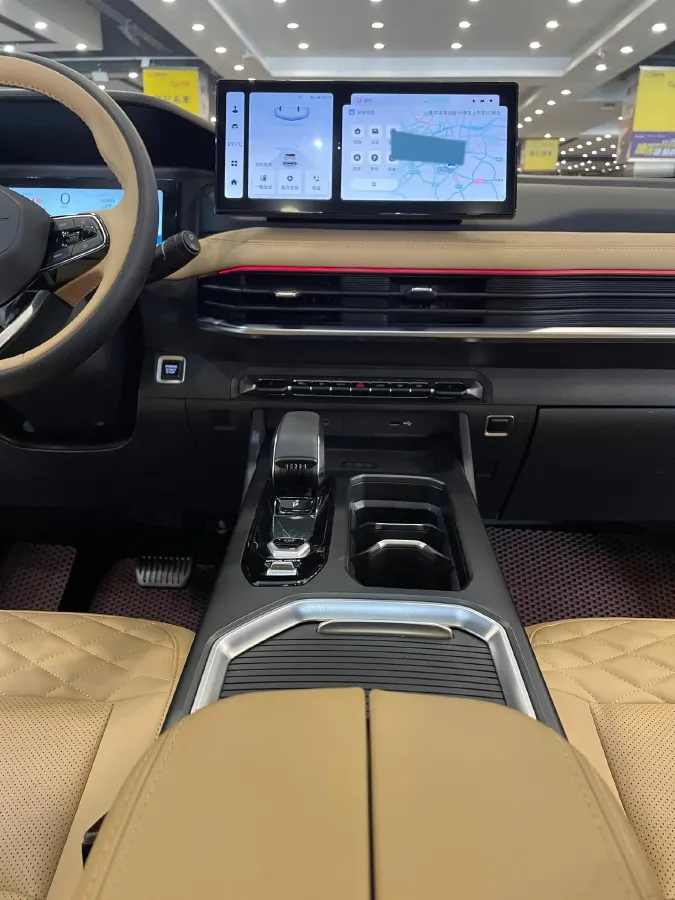 2023 Geely Okavango L 2.0T 218HP L4 7DCT,autocango,china used car exporter,china ev exporter,chinese used car exporter,chinese used ev exporter