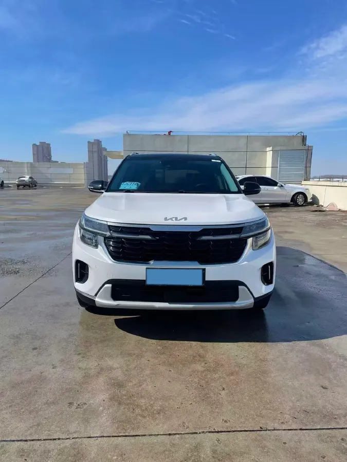 2023 Kia Seltos 1.5L 115HP L4 CVT,autocango,china used car exporter,china ev exporter,chinese used car exporter,chinese used ev exporter