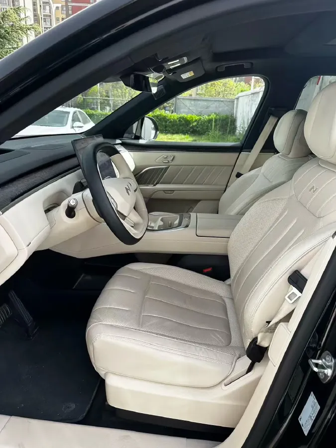 2025 ONVO L90 BEV,autocango,china used car exporter,china ev exporter,chinese used car exporter,chinese used ev exporter