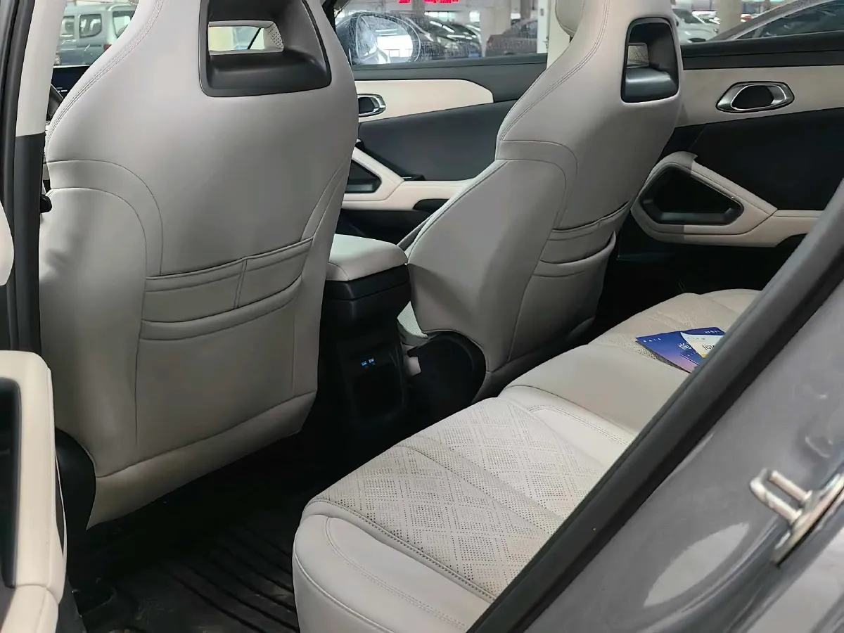 2024 BYD YuanUP BEV 45.12KWH,autocango,china used car exporter,china ev exporter,chinese used car exporter,chinese used ev exporter