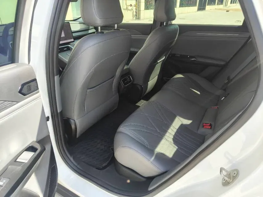 2025 BYD Sea Lion 05 DM-i 1.5L 101HP L4 E-CVT PHEV 12.9KWH,autocango,china used car exporter,china ev exporter,chinese used car exporter,chinese used ev exporter