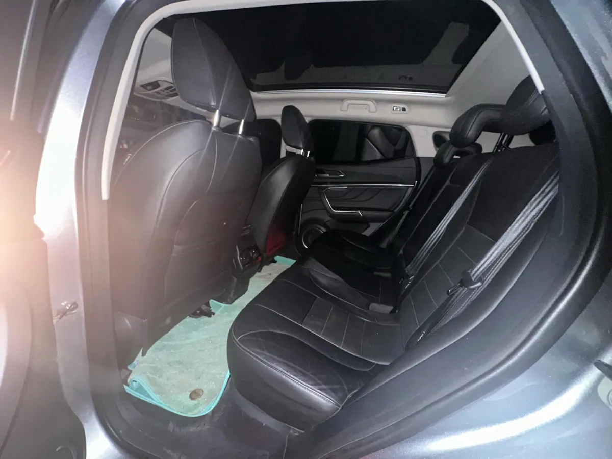 2017 WEY VV5 2.0T 197HP L4 7DCT,autocango,china used car exporter,china ev exporter,chinese used car exporter,chinese used ev exporter