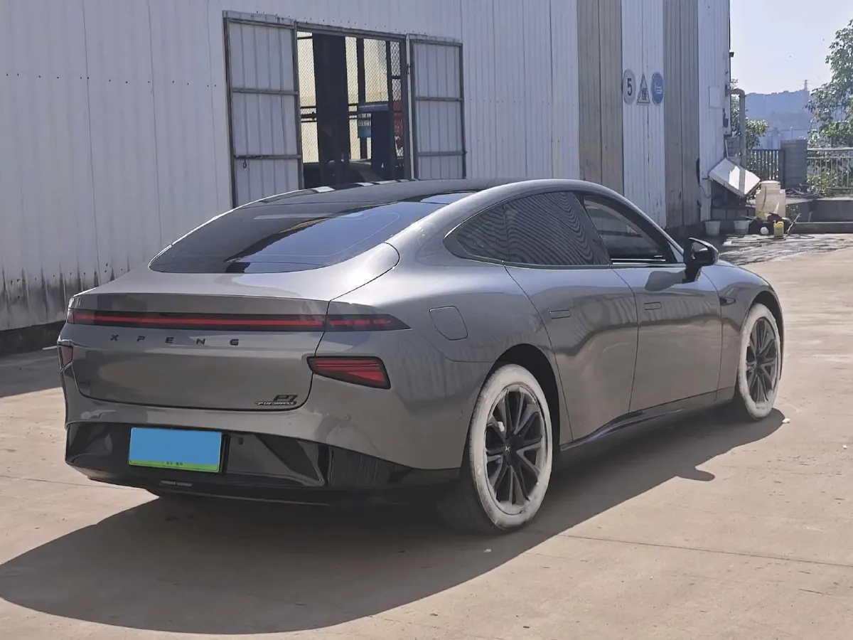 2020 DS 7 1.6T 215HP L4 8AT,autocango,china used car exporter,china ev exporter,chinese used car exporter,chinese used ev exporter