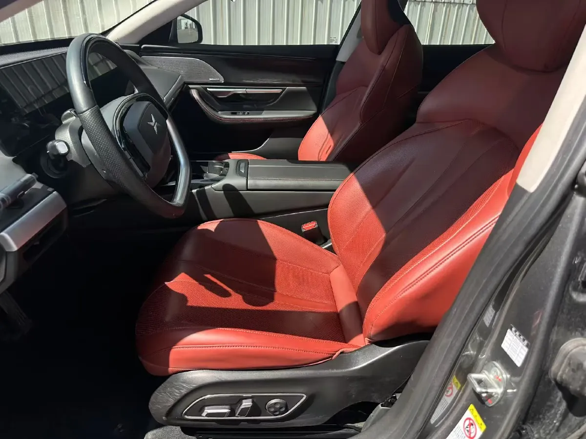 2020 DS 7 1.6T 215HP L4 8AT,autocango,china used car exporter,china ev exporter,chinese used car exporter,chinese used ev exporter