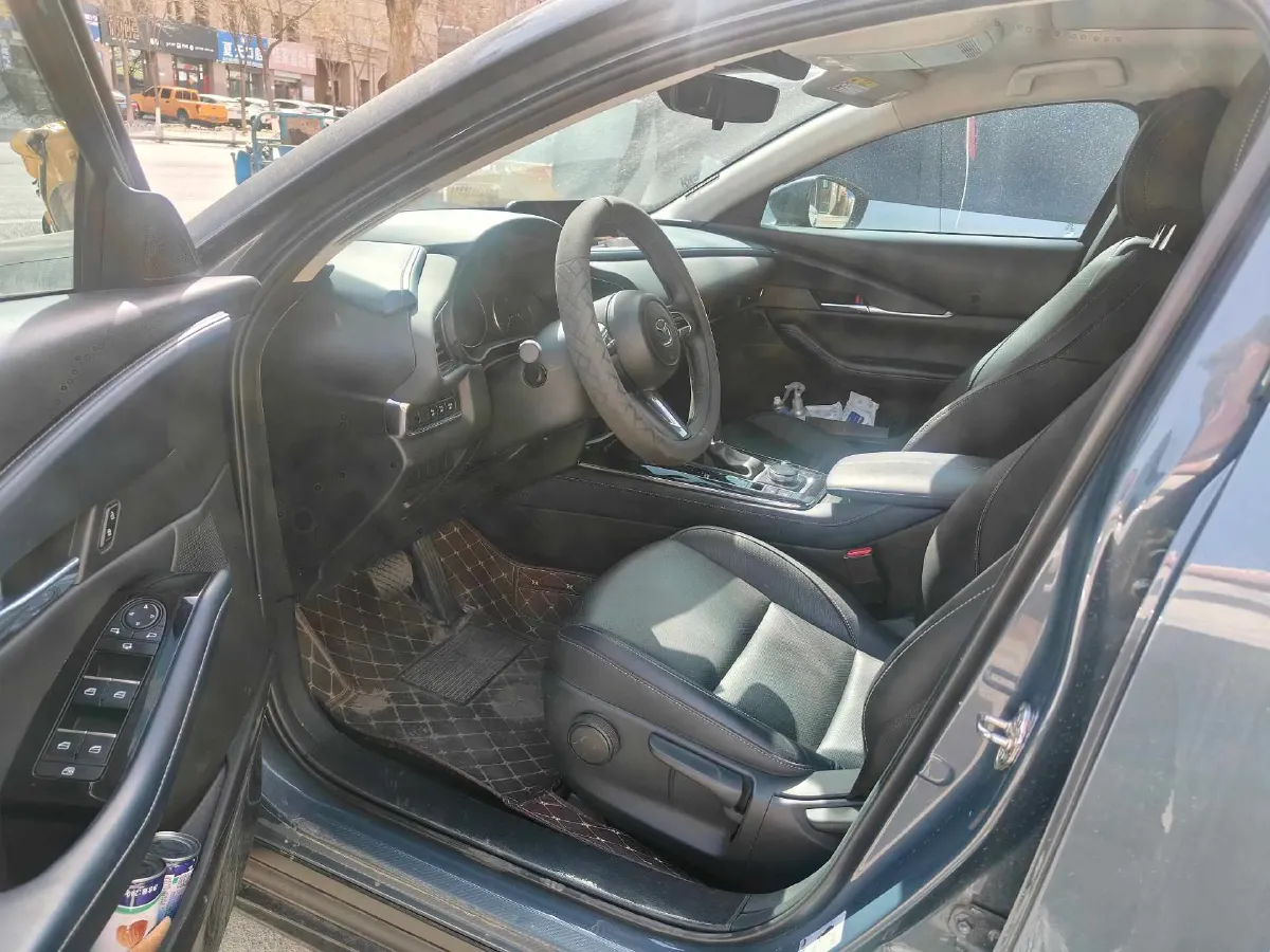 2021 Mazda CX-30 2.0L 158HP L4 6AT,autocango,china used car exporter,china ev exporter,chinese used car exporter,chinese used ev exporter