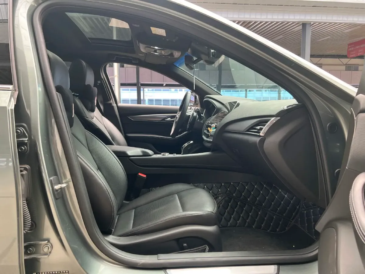 2022 Cadillac CT5 2.0T 237HP L4 10AT,autocango,china used car exporter,china ev exporter,chinese used car exporter,chinese used ev exporter