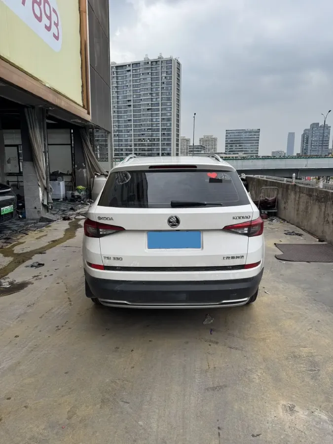 2018 Skoda Kodiak 2.0T 186HP L4 7DCT,autocango,china used car exporter,china ev exporter,chinese used car exporter,chinese used ev exporter