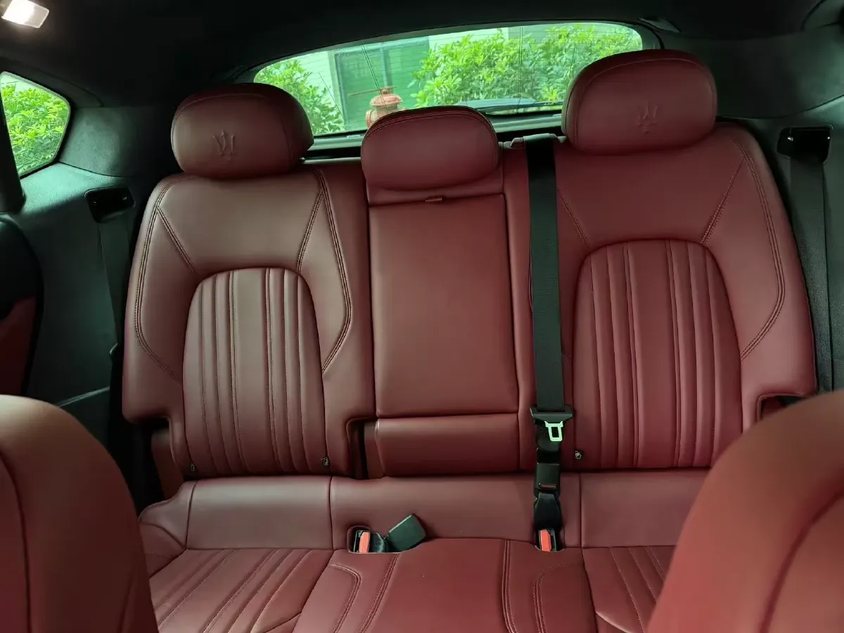 2021 Audi A8 3.0T 340HP V6 8AT,autocango,china used car exporter,china ev exporter,chinese used car exporter,chinese used ev exporter