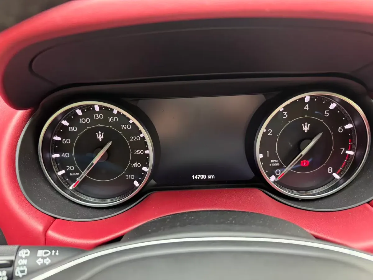 2021 Audi A8 3.0T 340HP V6 8AT,autocango,china used car exporter,china ev exporter,chinese used car exporter,chinese used ev exporter