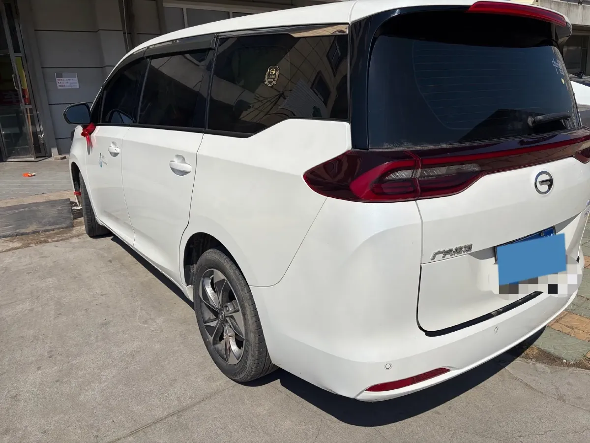 2021 GAC Trumpchi M6 1.5T 169HP L4 7DCT,autocango,china used car exporter,china ev exporter,chinese used car exporter,chinese used ev exporter