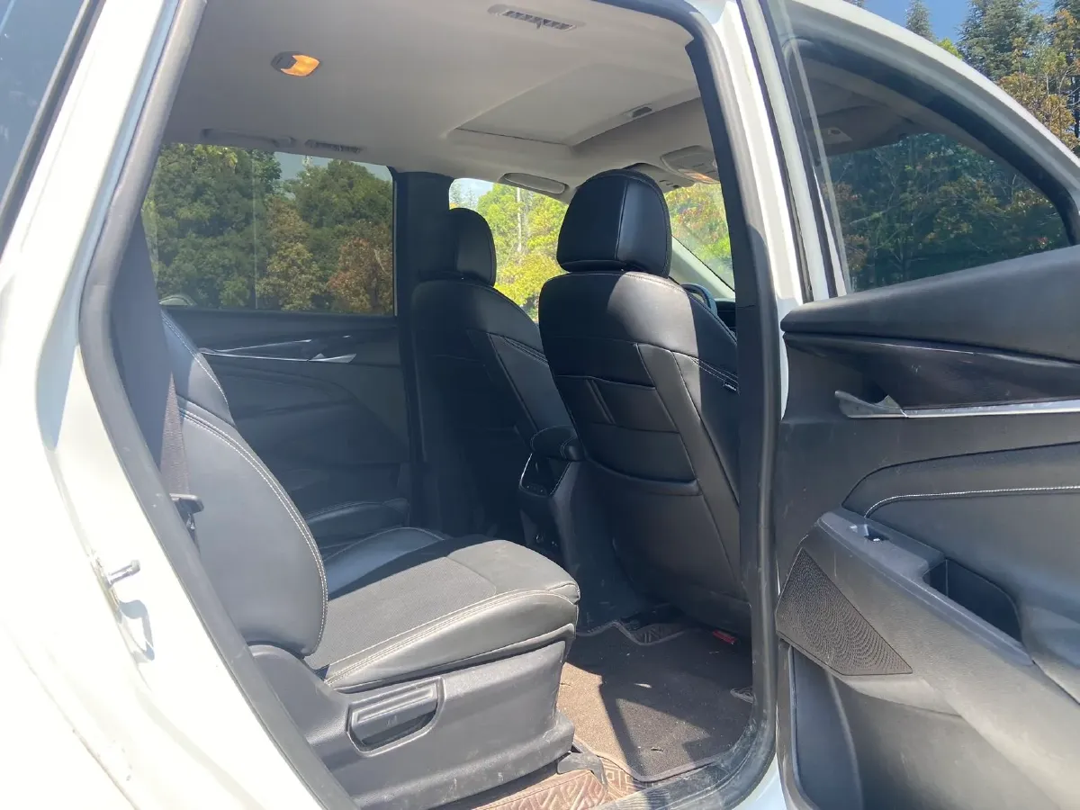 2021 MAXUS G50 1.5T 169HP L4 7DCT,autocango,china used car exporter,china ev exporter,chinese used car exporter,chinese used ev exporter