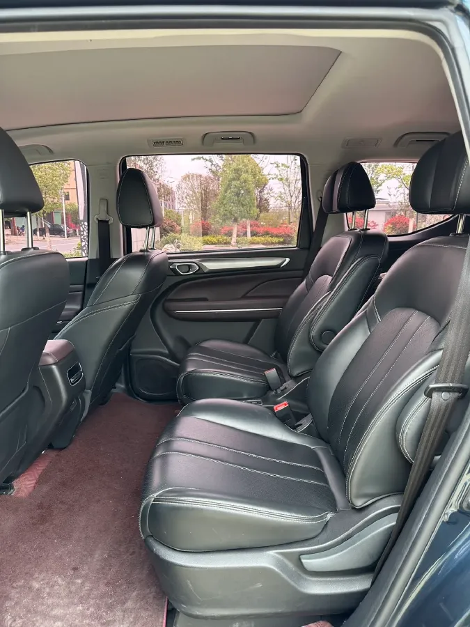 2021 GAC Trumpchi M6 1.5T 169HP L4 7DCT,autocango,china used car exporter,china ev exporter,chinese used car exporter,chinese used ev exporter