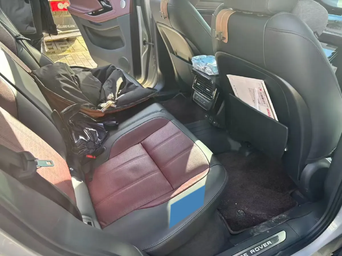 2023 Land Rover Range Rover Evoque 2.0T 249HP L4 9AT,autocango,china used car exporter,china ev exporter,chinese used car exporter,chinese used ev exporter