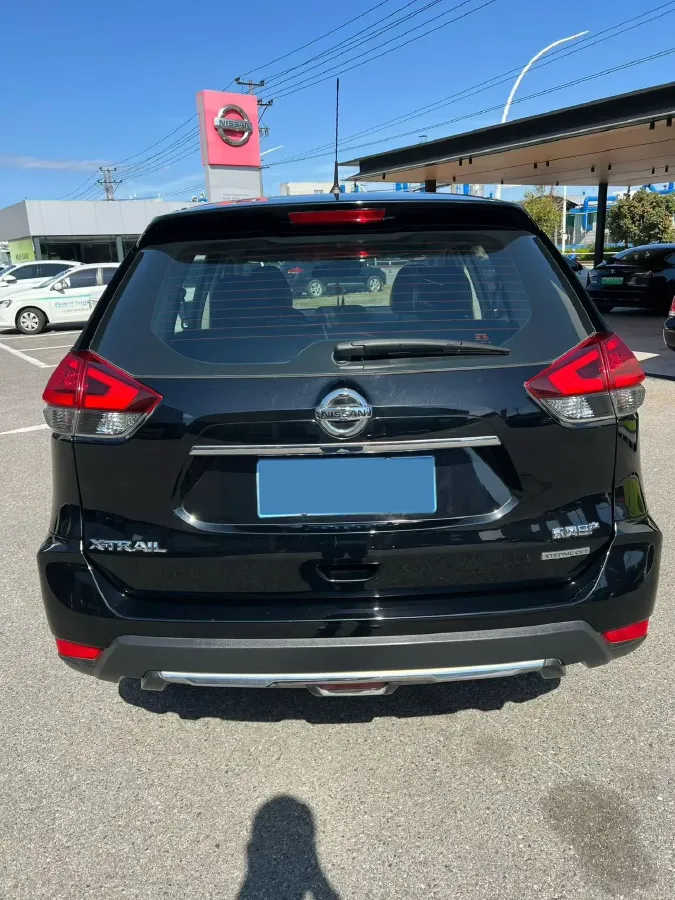 2019 Nissan X-Trail 2.0L 154HP L4 CVT,autocango,china used car exporter,china ev exporter,chinese used car exporter,chinese used ev exporter