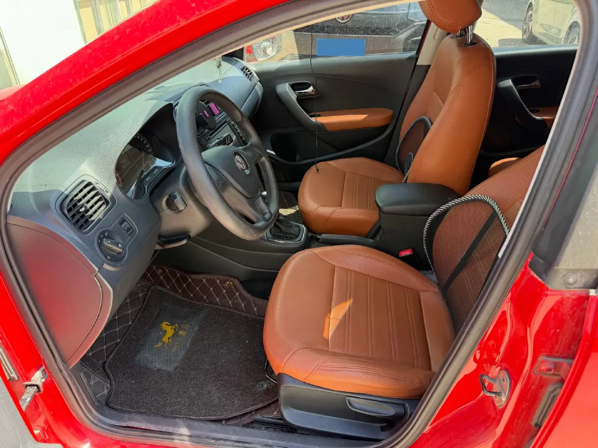 2016 Volkswagen Polo 1.4L 90HP L4 6AT,autocango,china used car exporter,china ev exporter,chinese used car exporter,chinese used ev exporter