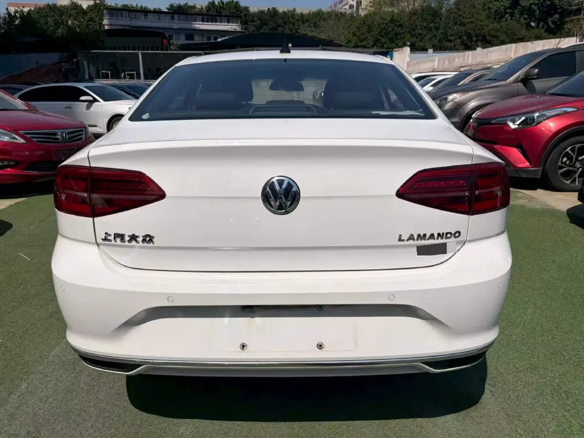 2019 Volkswagen T-Cross 1.4T 150HP L4 7DCT,autocango,china used car exporter,china ev exporter,chinese used car exporter,chinese used ev exporter