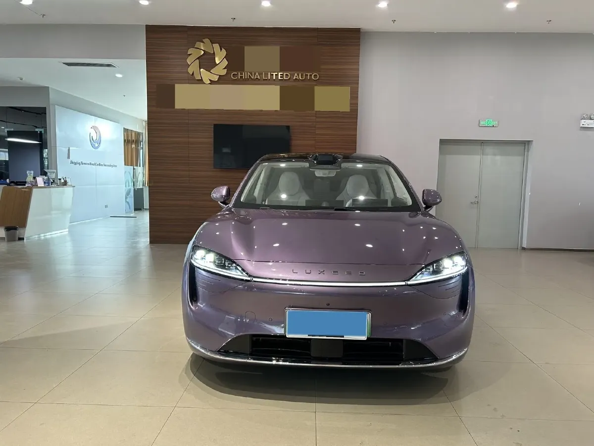2025 Luxeed R7 REEV 156HP REEV 37KWH,autocango,china used car exporter,china ev exporter,chinese used car exporter,chinese used ev exporter