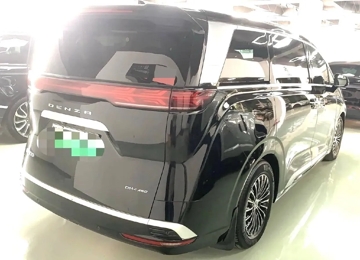 2024 Denza D9 1.5T 139HP L4 E-CVT PHEV 40KWH,autocango,china used car exporter,china ev exporter,chinese used car exporter,chinese used ev exporter