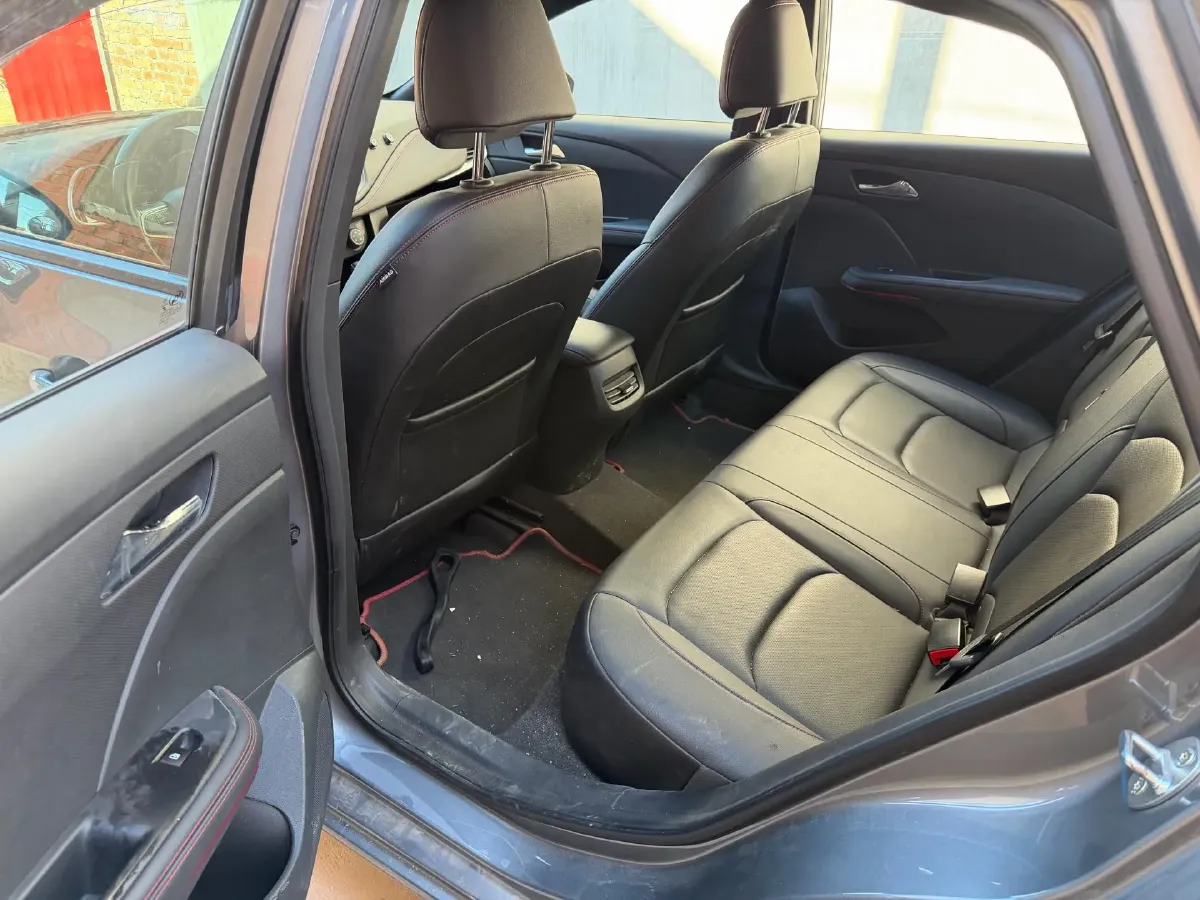 2022 Chevrolet Monza 1.3T 163HP L3 6AT,autocango,china used car exporter,china ev exporter,chinese used car exporter,chinese used ev exporter