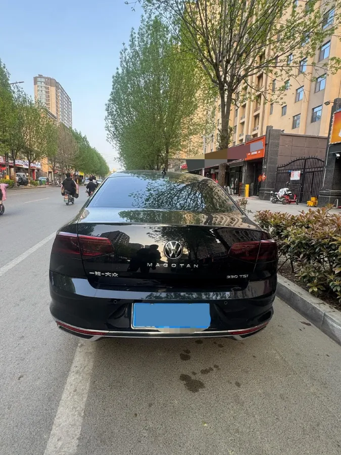 2023 Volkswagen Magotan 2.0T 186HP L4 7DCT,autocango,china used car exporter,china ev exporter,chinese used car exporter,chinese used ev exporter