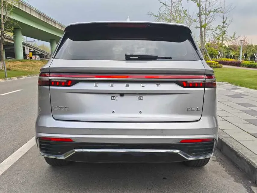 2021 Geely Monjaro 2.0T 218HP L4 7DCT,autocango,china used car exporter,china ev exporter,chinese used car exporter,chinese used ev exporter