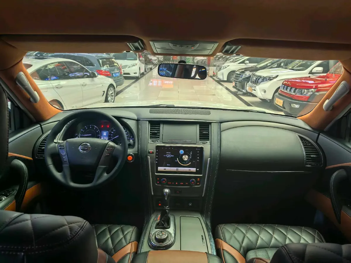 2018 Nissan Patrol 4.0L 279HP V6 7AT,autocango,china used car exporter,china ev exporter,chinese used car exporter,chinese used ev exporter